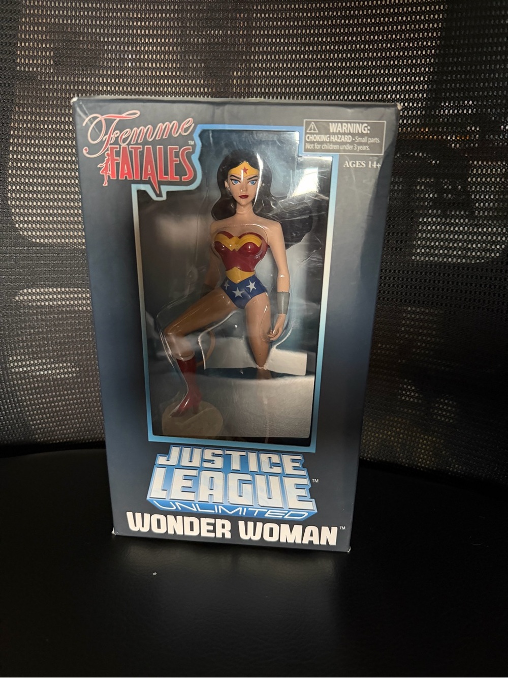 Wonder Woman Femme Fatals Justice league collectible